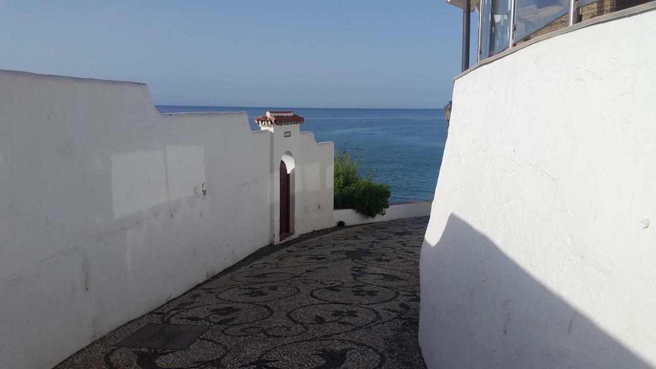 Magnifico Piso En Nerja Exterior photo